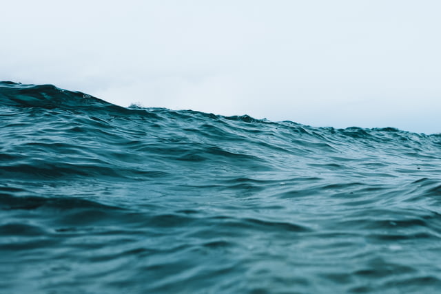 三个最能打的80后,决战海外 三个最能打的80后,决战海外